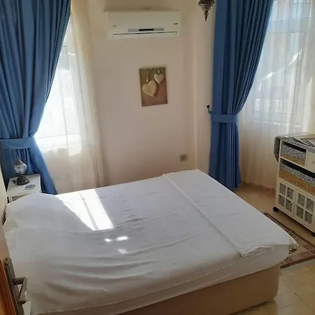 Fethiye'deki Eviniz * 费特希耶